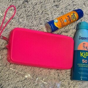 Vibrant Pink silicone beach Wristlet with sunblock All New